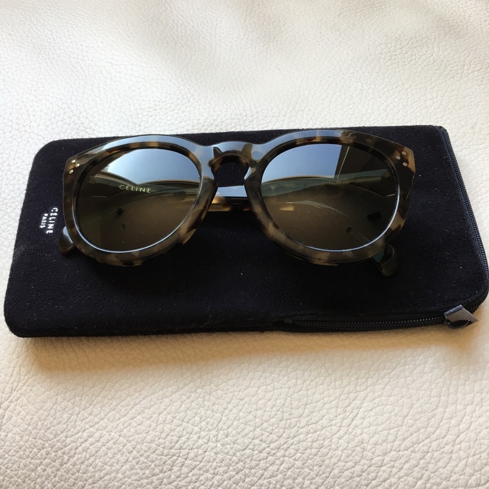 Celine tortoise sunglasses style cl41801/s